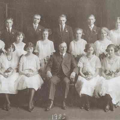 Hatton High School 1922 Class list & photo