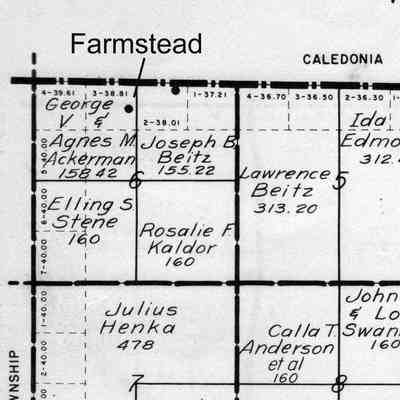 1952 Traill County Plat Book, NE portion of Herberg Township: Location of George V. Jr and Agnes (Kneip) Ackerman farmstead