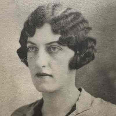 Helene L. (Helen) Sydow, Teacher