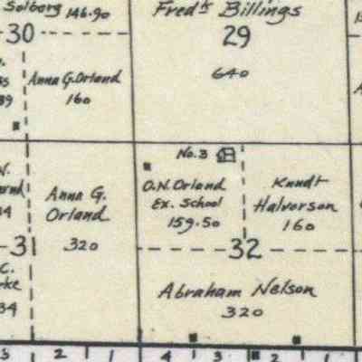 1900 map, portion of Garfield Township, Traill County, North Dakota: Garfield School No. 3 was located in the NW Qtr. of Sect. 32