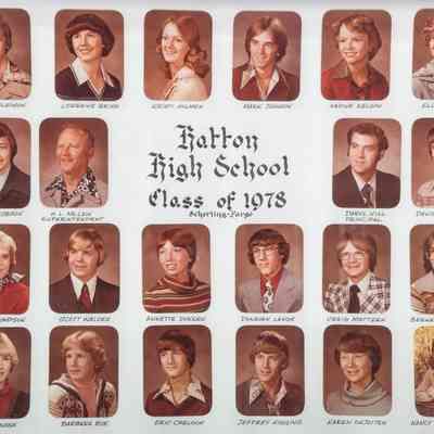 Hatton High School: Class of 1978 graduating students
