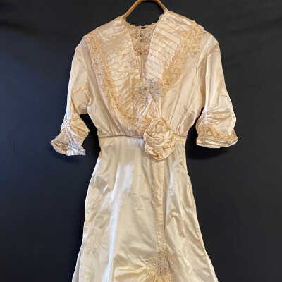 1913 -Mrs. Oscar (Pauline Olson) Norby’s Wedding Dress, Veil & Shoes