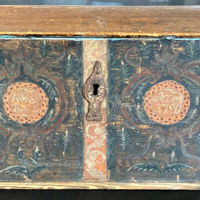 1790 Trunk belonging to Anne Howard