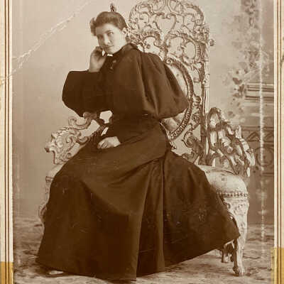 Unknown Woman