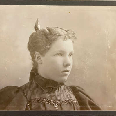 Unknown Girl