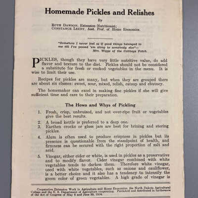 1949 Extension Service Homemade Pickles & Relishes