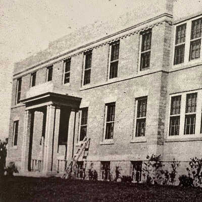 Traill County Poor Farm, residence building
