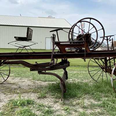Road Grader - Maintainer