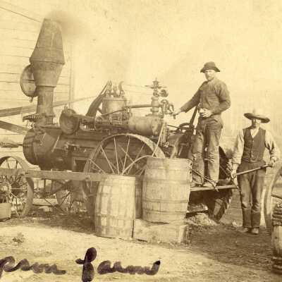 Upson Farm, Cummings, ND - Grinding Feed