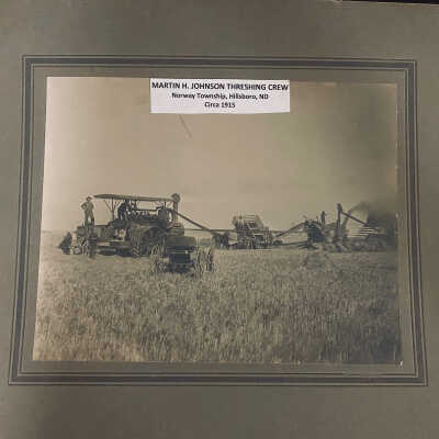 Martin Johnson Threshing Crew, Norway Township