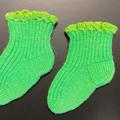 1940's Green Hand Knit Socks - Gloria (Mrs. Ronald) Porter