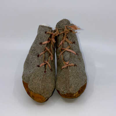 Baby Booties with pink laces