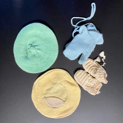 Green Beret-F Yellow Beret-G, Booties-H & Mittens-I