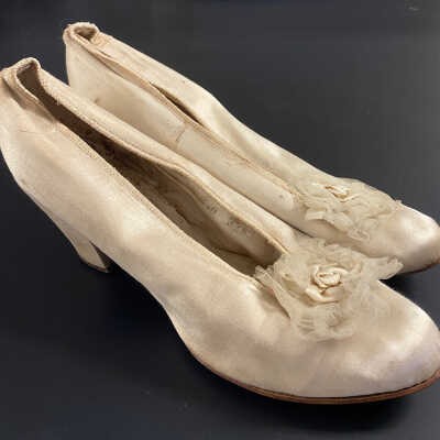 1913 - Mrs. Jens (Clara Saevig) Molvig Wedding Shoes