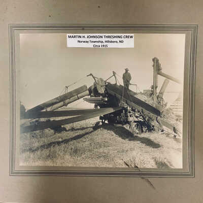 2020.24.b - Martin Johnson Threshing Crew, Norway Township