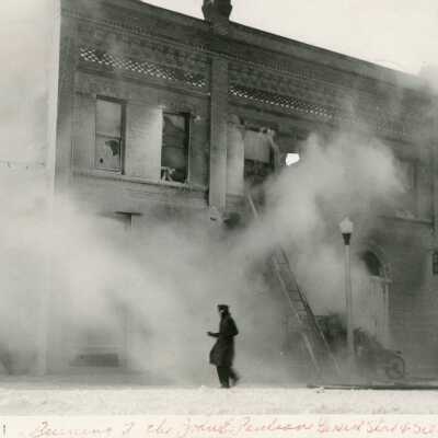 Burning of the Stern Building (formerly John E. Paulson building) in 1939