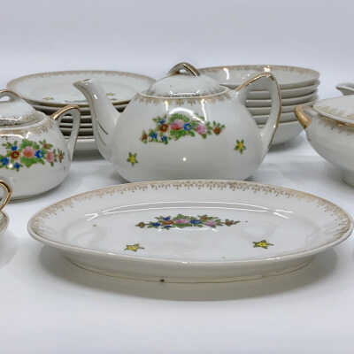 1930's Child’s Dish Set