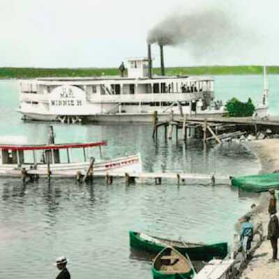 The Minnie H.  Steamboat
