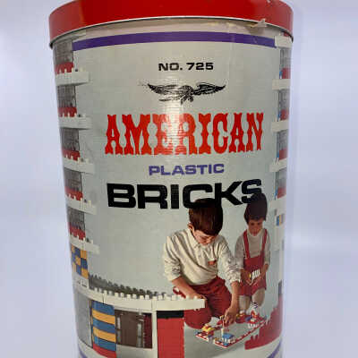 American Plastic Bricks - No. 725