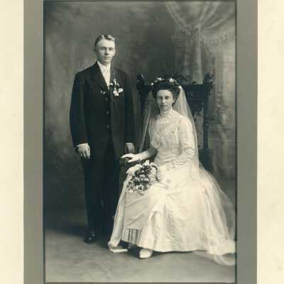 Ole (O. J.) & Hilda (Rosted) Dammen Wedding Photo