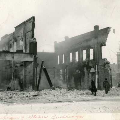 Ruins of the the Stern Building (formerly the John E. Paulson Building) in 1939