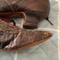Victorian Women's Lace Up Dress Shoes - Image 3