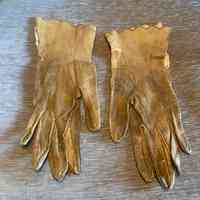Women's Dress Gloves - Image 4