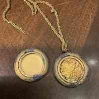Victorian Pendant / Locket - Grape Motif - Image 4
