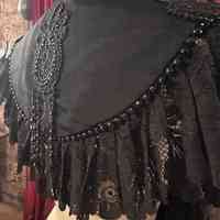 Late Victorian Black Beaded Mourning Capelet (Shoulder Cape) - Image 4