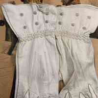 Women's Dress Gloves - Image 5