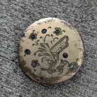 Victorian Pendant / Locket (Hinged)