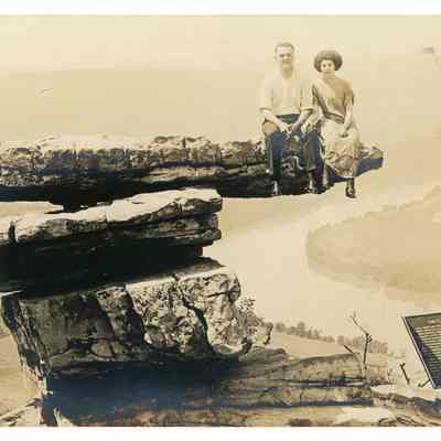 RPPC, Couple on Umbrella Rock
