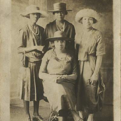 Women in Studio