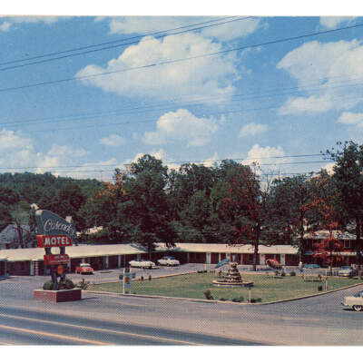 Postcard, Cascades Motel