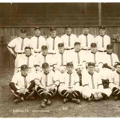 2022.057.021: Black and white photograph of the 1911 Chattanooga Lookouts team.