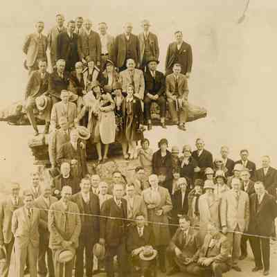 Photograph, Hotel Association on Umbrella Rock