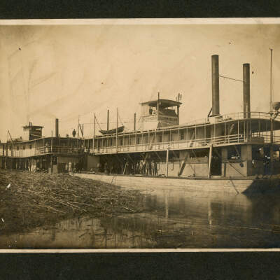 Photograph, Two Steam Packets on the Tennessee River