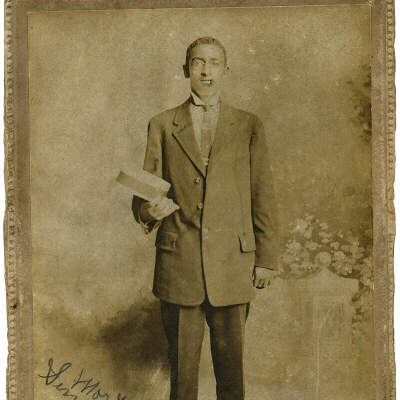 Hence Lincoln Moody, Jr., Horace Brazelton