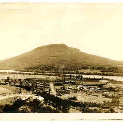 2022.057.037: Black and white photograph showing Lookout Mountain and the Tannery Flats from Cameron Hill