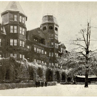Lookout Inn Snow Scene
