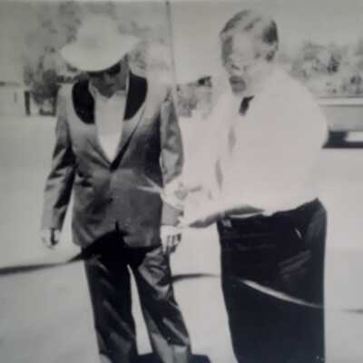 Charlie, Phyllis Frias