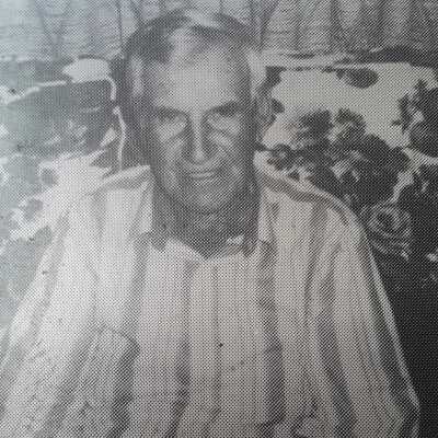 Leonard Hughes Photo 71