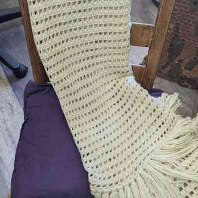 Small Rocking Chair w/Seat Cushion & Scarf