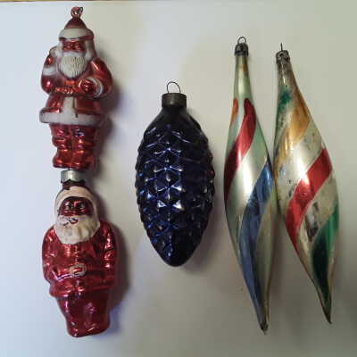 5 Christmas Ornaments