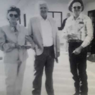 Betty Knight, Jim Andrus, Berdell Knight ??? Photo 135
