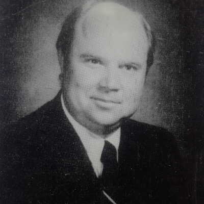 Elwin Whipple Photo 97