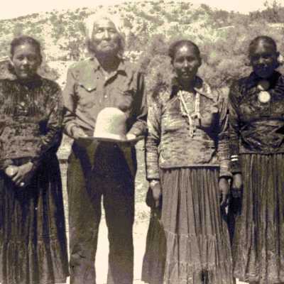Navajo Workers