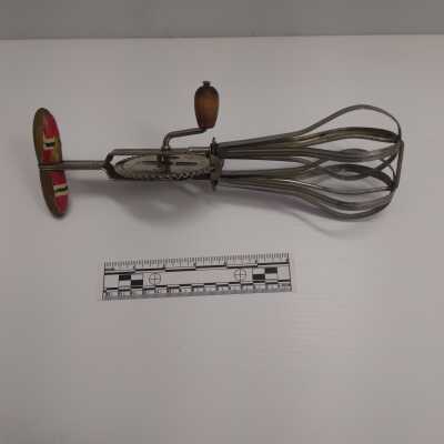 Egg beater