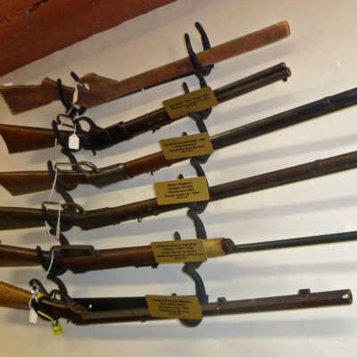 Rack, Gun