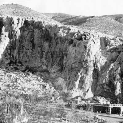 Castle Cliff Station